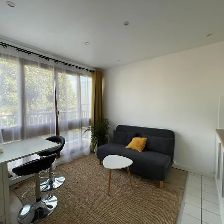 Διαμέρισμα Grand Proche Versailles Chateau *